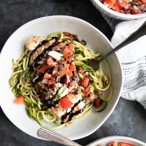 A bowl of bruschetta chicken