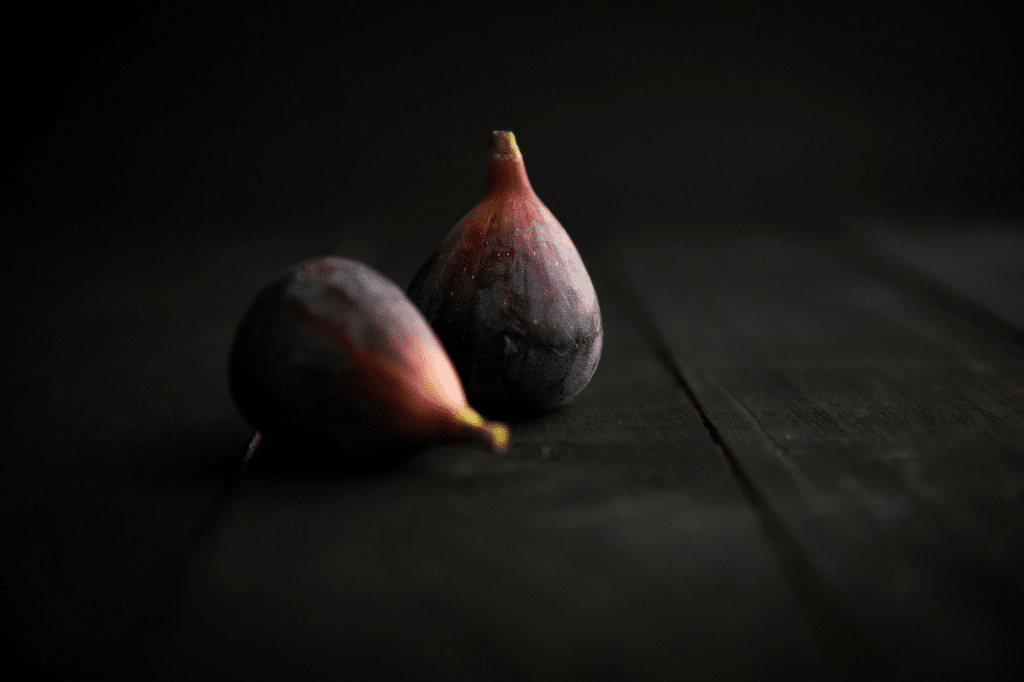 two dark figs dark room