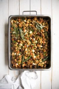 Herbed Apple and Pumpernickel Stuffing