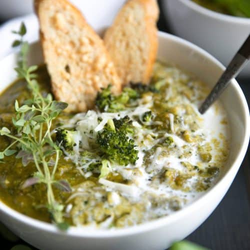 Healthy Roasted Broccoli Carrot Soup