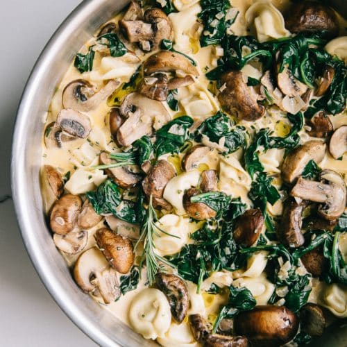 Easy mushroom and spinach tortellini pasta