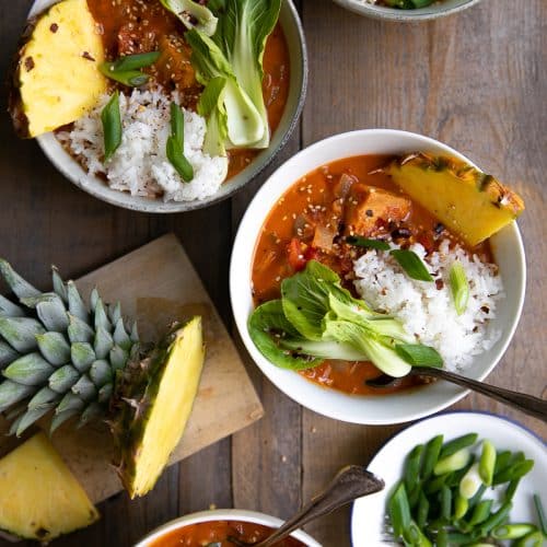  Ready in just 30 minutes, this Pineapple Coconut Thai Fish Curry is rich, comforting, and packed full of chunks of white fish and fresh vegetables. Delicious for dinner or even leftover for lunch, even the kids will love the flavorful broth made even better with sweet pineapple.