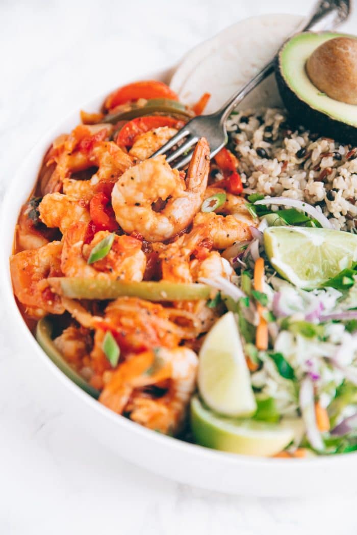 Easy spicy Mexican shrimp recipe in a bowl 