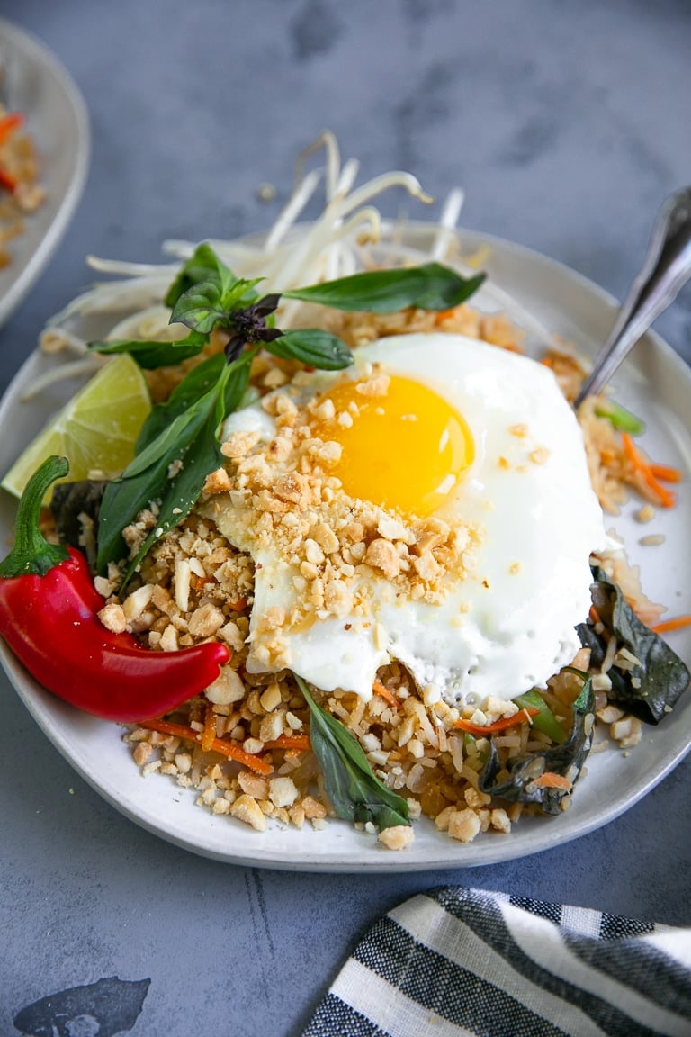 Easy Thai Fried Rice With Egg