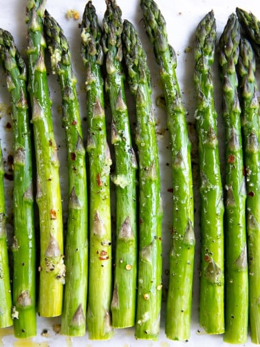 Perfectly cooked roasted asparagus.
