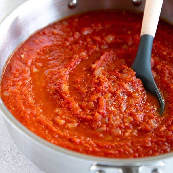 Spicy Arrabbiata Sauce Recipe - The Forked Spoon