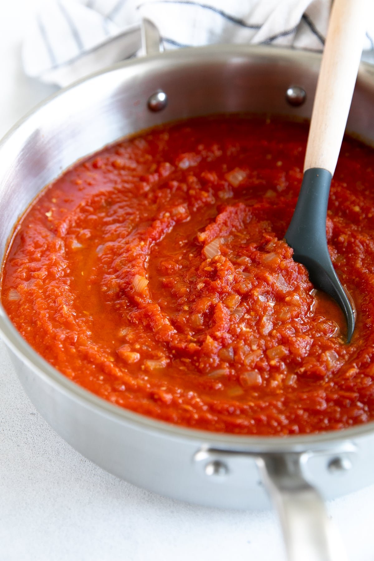 Spicy Arrabbiata Sauce Recipe - The Forked Spoon