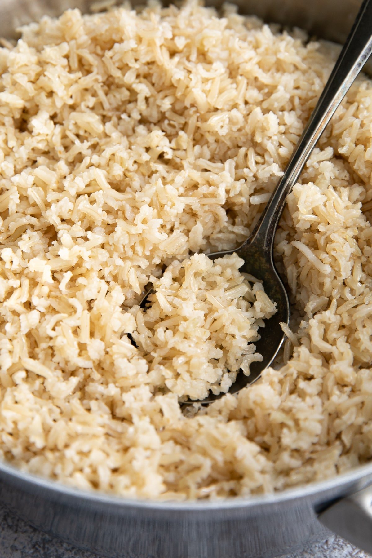 How To Cook Brown Rice 2 Ways The Forked Spoon