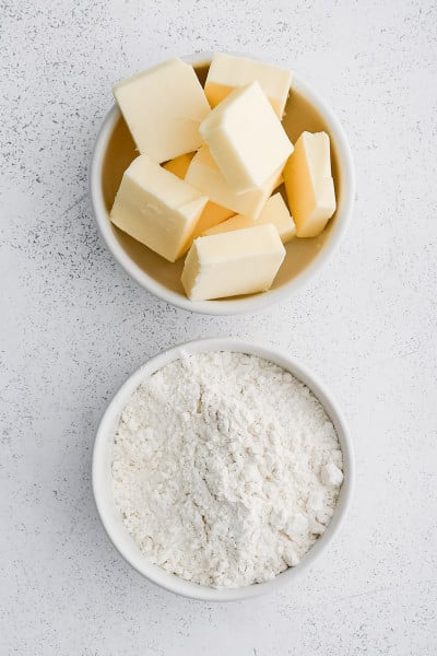 Starch Roux How to Make A Roux (Easy Roux Recipe) - The Forked Spoon