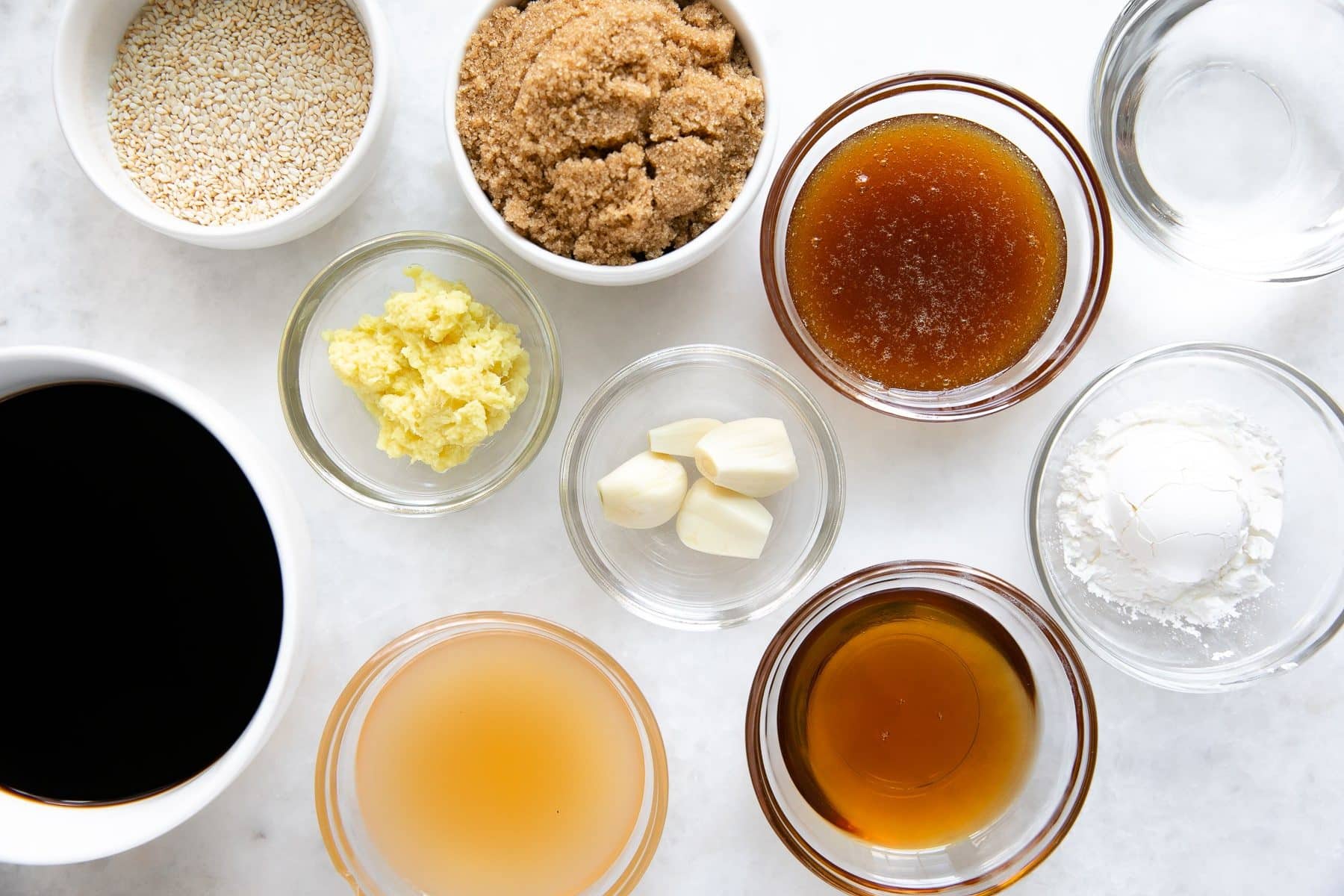 Ingredients for how to make teriyaki sauce.